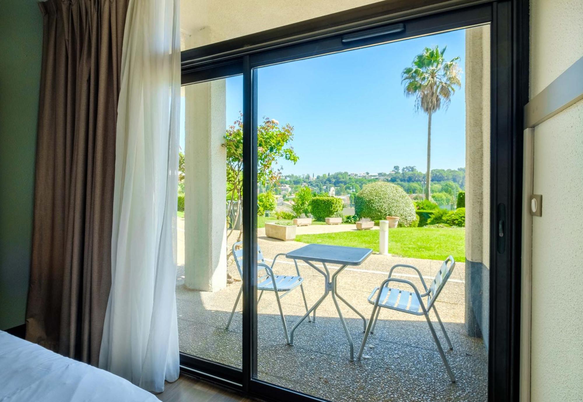 B&B Hotel Villeneuve Loubet Village Εξωτερικό φωτογραφία