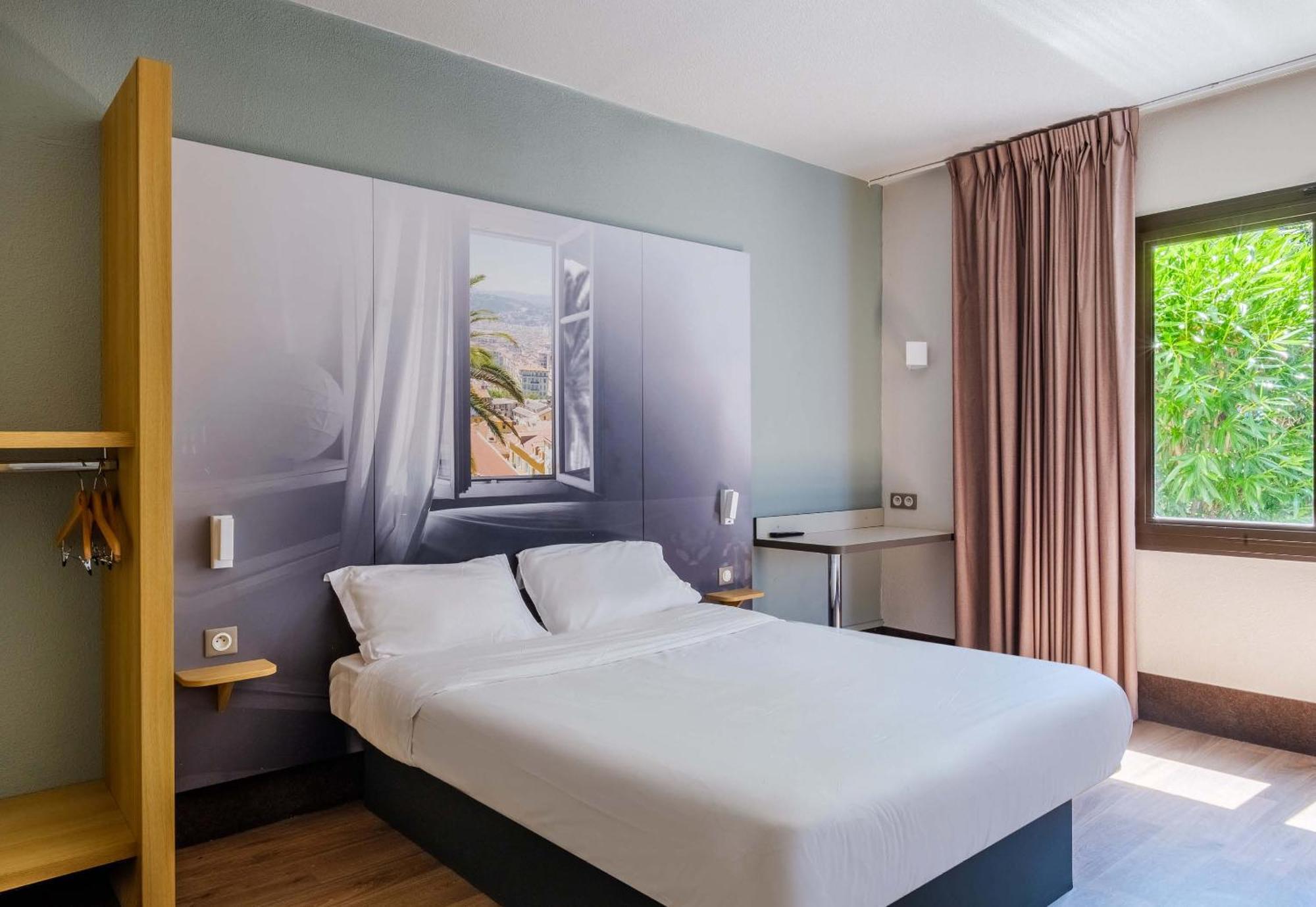 B&B Hotel Villeneuve Loubet Village Εξωτερικό φωτογραφία